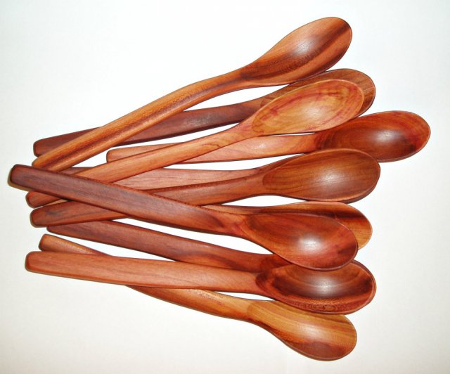 Dřevěná lžíce - Na teplé pokrmy - Švestka > varianta užší náhubek