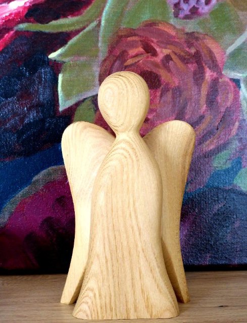 Anděl ze dřeva - velký > varianta Akát