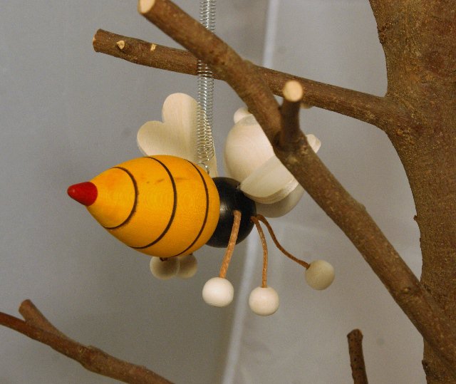 Včelka > varianta žlutý