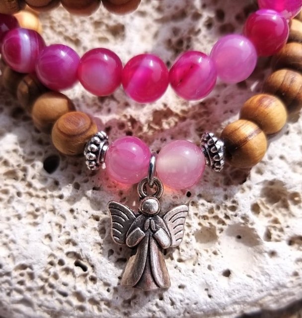 Set dřevěných náramků s achátem > varianta Dámská a dětská