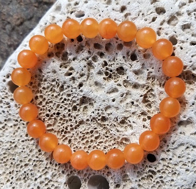 Set dřevěných náramků s karnolem > varianta Dámská a dětská