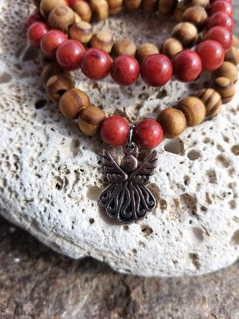 Set dřevěných náramků s Korálem > varianta Pánská, dámská, dětská