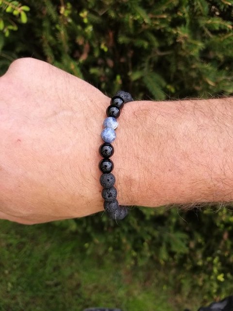 Pánský náramek z lávy se sodalitem a onyxem > varianta pánský