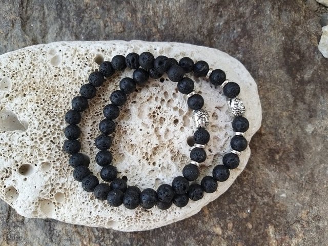 Pánský náramek z lávy s budhou > varianta pánský