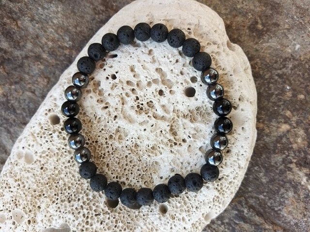 Pánský náramek z lávy s onyxem a hematitem > varianta pánský