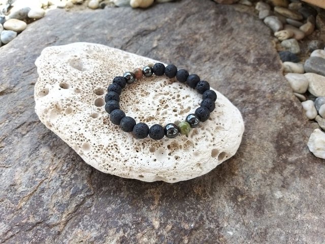 Pánský náramek z lávy s unakitem a hematitem > varianta pánský