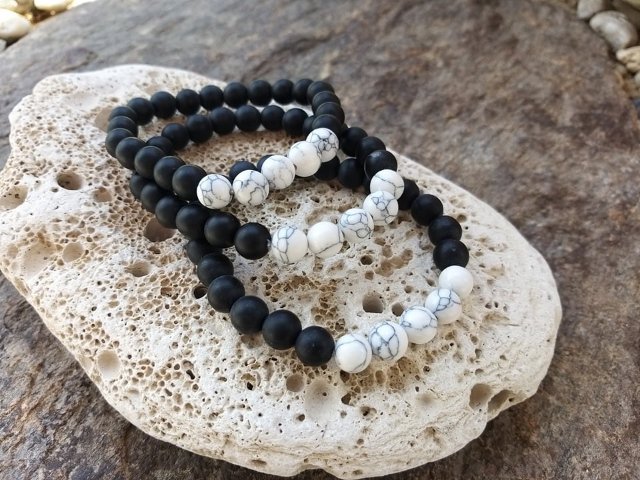 set pánských náramků z onyxu - magnezit, tygří oko > varianta pánský