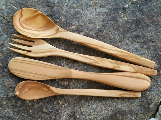 Set příborů z olivového dřeva > varianta oliva