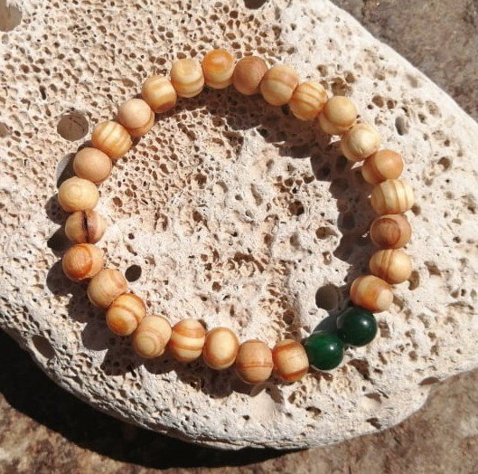 Borovicový náramek s achátem > varianta PÁNSKÁ, DÁMSKÁ, DĚTSKÁ