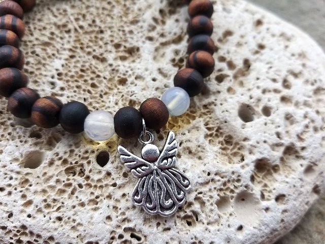 Náramek s měsíčním kamenem s přívěskem > varianta PÁNSKÁ, DÁMSKÁ, DĚTSKÁ