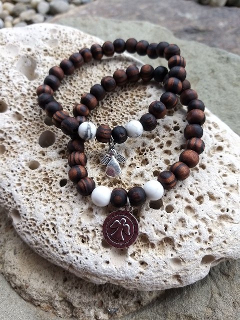 Set náramků z ořešáku s magnezitem > varianta PÁNSKÁ, DÁMSKÁ, DĚTSKÁ