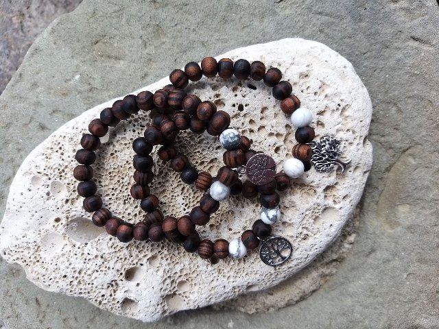 Set náramků z ořešáku s magnezitem > varianta PÁNSKÁ, DÁMSKÁ, DĚTSKÁ