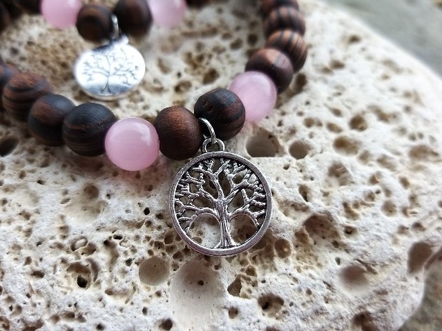 Náramek z ořešáku s růženínem > varianta PÁNSKÁ, DÁMSKÁ, DĚTSKÁ