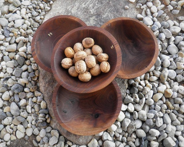 Mísa ze dřeva - na oříšky > varianta oř-oř