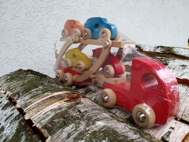 Nákladní auto s malými auty > varianta barevné