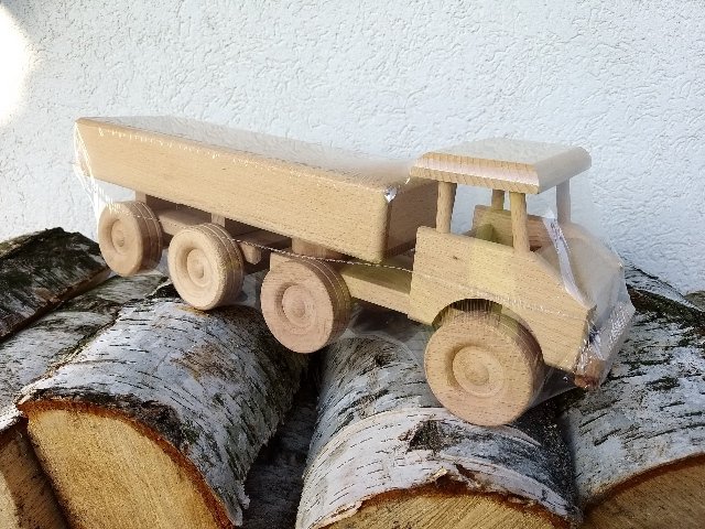 Nákladní auto > varianta dřevo