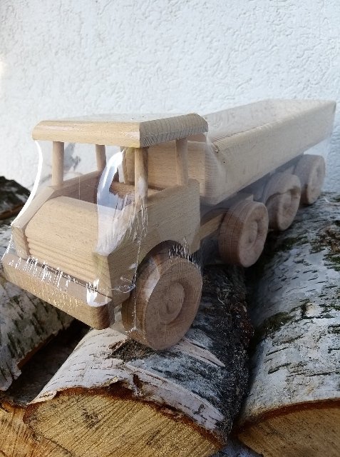 Nákladní auto > varianta dřevo
