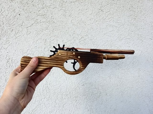 Pistol na gumičky > varianta pistol