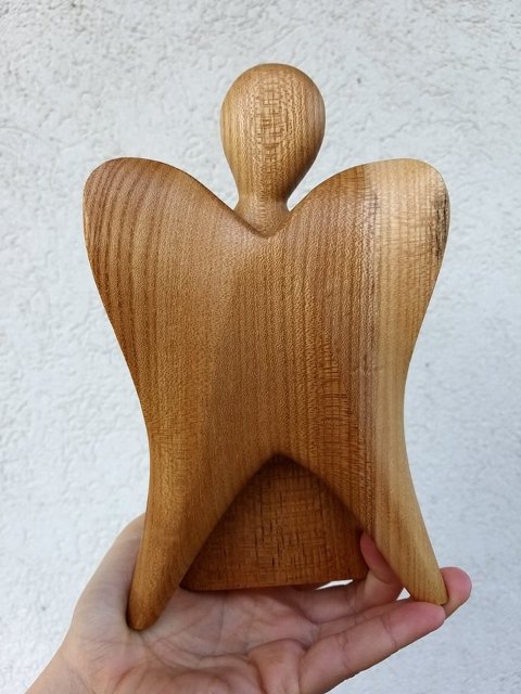 Anděl ze dřeva - velký > varianta Jilm