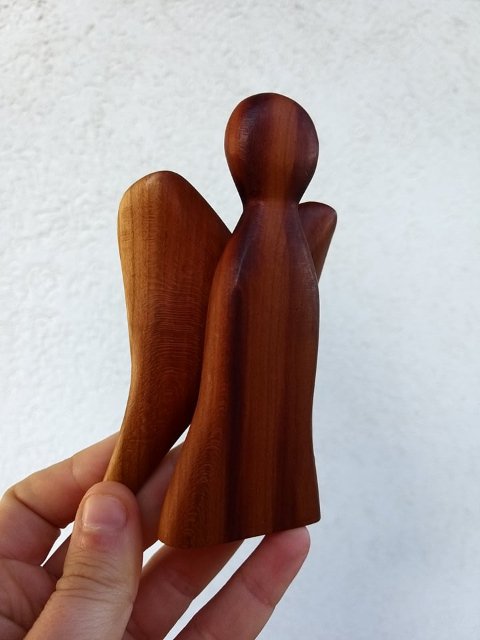 Malý andílek ze dřeva > varianta švestka