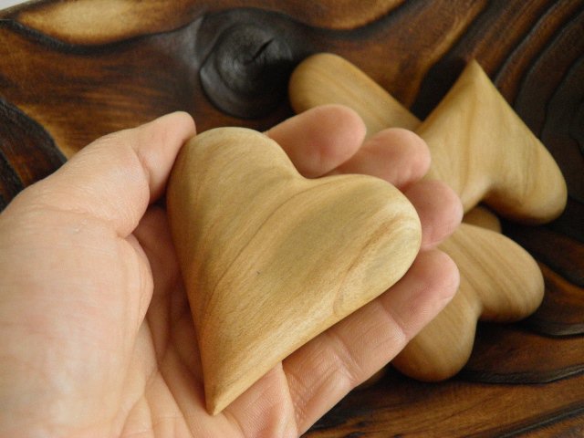 Srdíčko do ruky - TŘEŠEŇ > varianta TŘEŠEŇ > 6x6cm