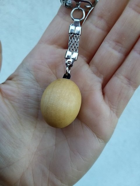 Klíčenka z habru > varianta Do dlaně