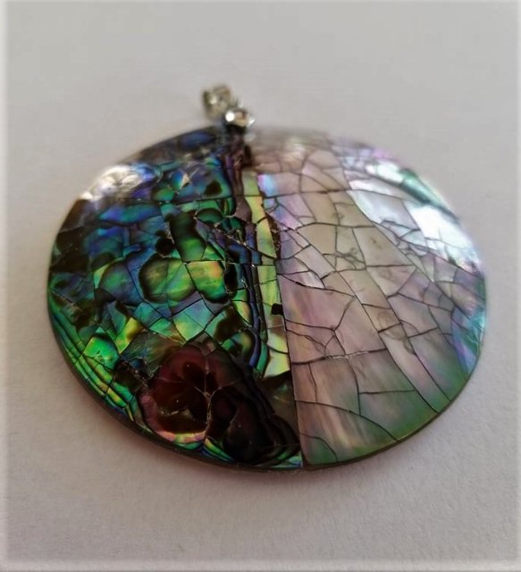 Přívěsek s perletí > varianta kolo