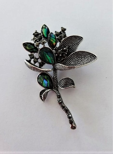 Brož s perletí > varianta Kytka