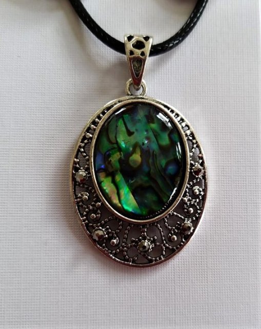 Set - Náušnice s náhrdelníkem > varianta Kulatý