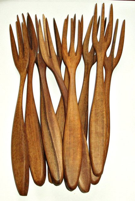 Dřevěná vidlička - Ořešák vlašský > varianta Ořešák vlašský