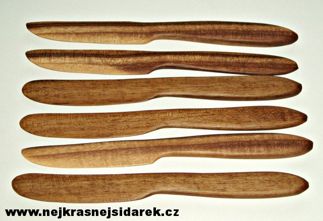 Dřevěný nůž - Ořešák vlašský > varianta Ořešák vlašský