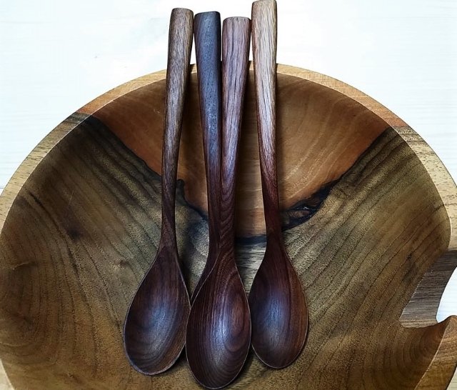 Ořešáková lžíce na jídlo > varianta Úzký náhubek