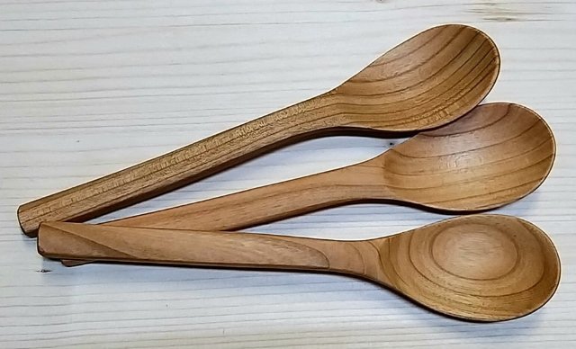 Třešňová lžíce na jídlo > varianta Úzký náhubek