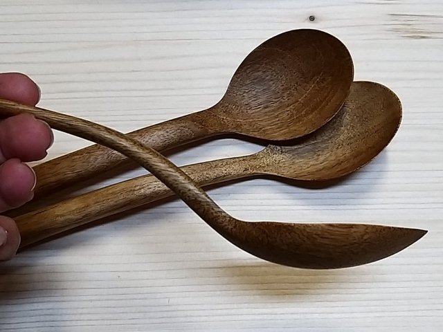 Ořešáková lžíce na jídlo > varianta Široký náhubek