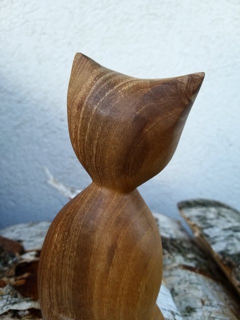 Dřevěná kočička > varianta Ořešák vlašský