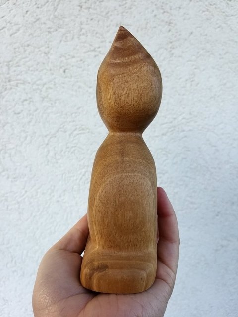 Dřevěná kočička > varianta Ořešák vlašský