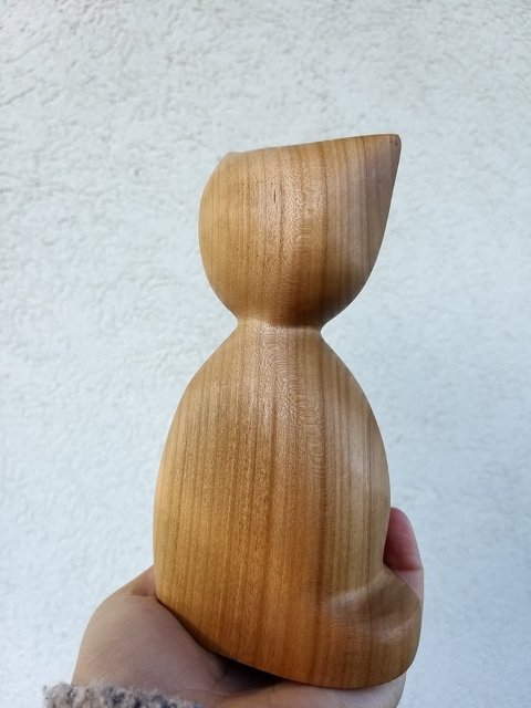 Dřevěná kočička > varianta Třešeň