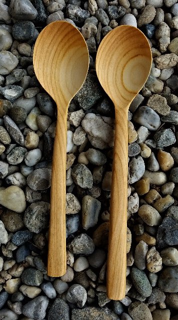 Dřevěná lžíce z třešně > varianta široká