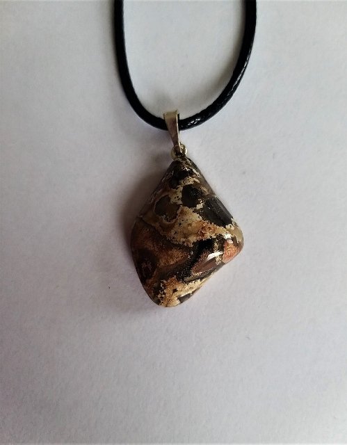 Jaspisový kamínek > varianta flekatý