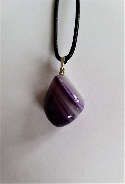 Achátový kamínek > varianta fialový