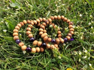 Ametystový náramek se dřevem > varianta PÁNSKÁ, DÁMSKÁ, DĚTSKÁ