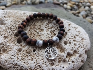 Náramek z ořešáku s magnezitem > varianta PÁNSKÁ, DÁMSKÁ, DĚTSKÁ