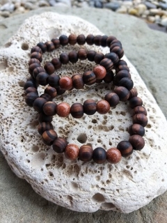 Náramek z ořešáku s avanturínem > varianta PÁNSKÁ, DÁMSKÁ, DĚTSKÁ