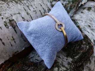 Zlatý náramek s kamínky > varianta Chirurgická ocel