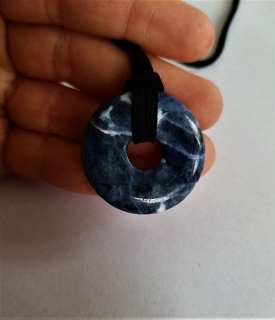 Donut ze sodalitu > varianta modro bílý